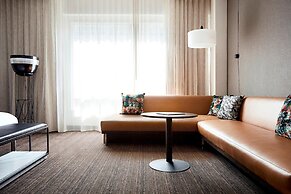 New York Marriott at the Brooklyn Bridge