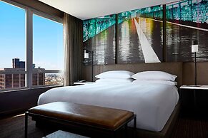 New York Marriott at the Brooklyn Bridge