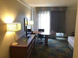 La Quinta Inn & Suites by Wyndham Jacksonville Butler Blvd