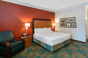 La Quinta Inn & Suites by Wyndham Jacksonville Butler Blvd