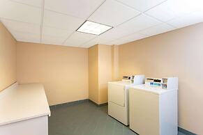 La Quinta Inn & Suites by Wyndham Jacksonville Butler Blvd