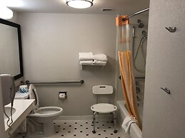 La Quinta Inn & Suites by Wyndham Jacksonville Butler Blvd