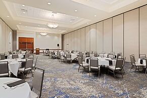 Embassy Suites by Hilton Tampa USF Near Busch Gardens