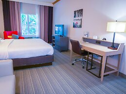 Country Inn & Suites by Radisson, Burlington (Elon), NC
