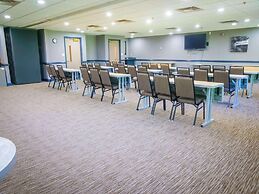 Country Inn & Suites by Radisson, Burlington (Elon), NC