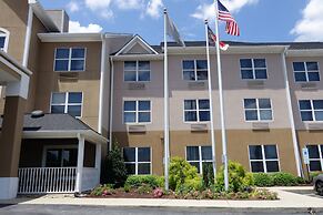Country Inn & Suites by Radisson, Burlington (Elon), NC