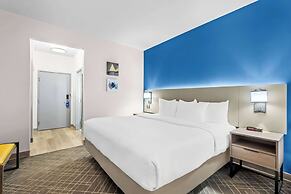 Comfort Suites Denver North - Westminster