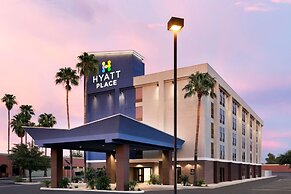 Hyatt Place Tucson – Central