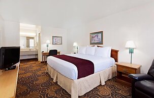 Days Inn by Wyndham San Angelo