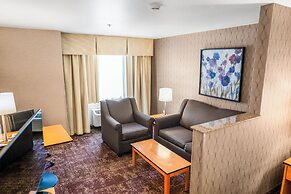 Crystal Inn Hotel & Suites West Valley City