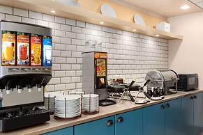 Country Inn & Suites by Radisson, Wausau, WI