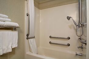 Holiday Inn Express Hurricane by IHG