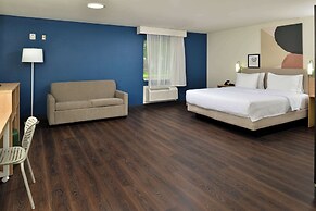 Spark by Hilton Dallas Market Center