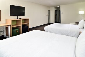 Spark by Hilton Dallas Market Center