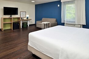 Spark by Hilton Dallas Market Center