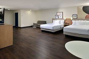 Spark by Hilton Dallas Market Center