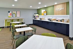 Spark by Hilton Dallas Market Center