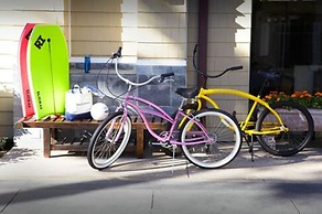 Beach House Hotel at Hermosa Beach