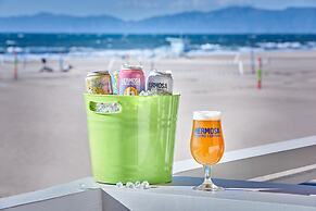 Beach House Hotel at Hermosa Beach