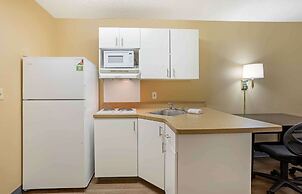 Extended Stay America Select Suites Springfield South