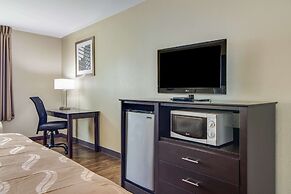 Quality Inn & Suites Canton, GA
