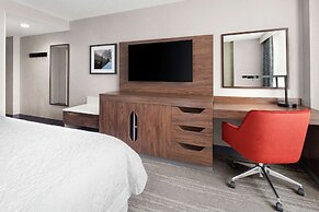 Hampton Inn & Suites Chicago Downtown