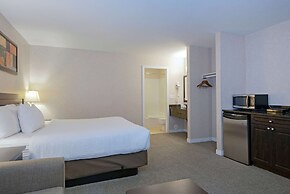 Travelodge by Wyndham Kamloops Mountview