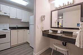 Travelodge by Wyndham Kamloops Mountview