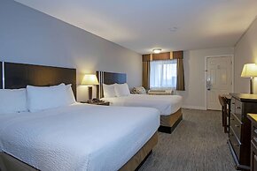 Travelodge by Wyndham Kamloops Mountview