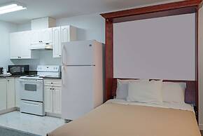 Travelodge by Wyndham Kamloops Mountview