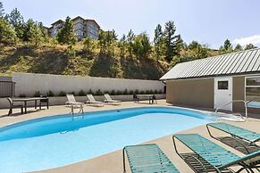 Travelodge by Wyndham Kamloops Mountview