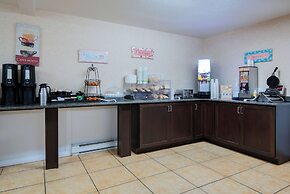 Travelodge by Wyndham Kamloops Mountview