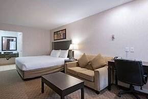 Travelodge by Wyndham Kamloops Mountview