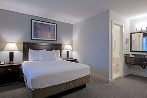 Travelodge by Wyndham Kamloops Mountview