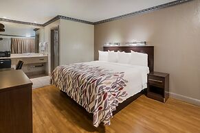 Red Roof Inn Stockton