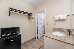 Red Roof Inn Stockton