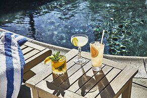 Vanderbilt, Auberge Resorts Collection