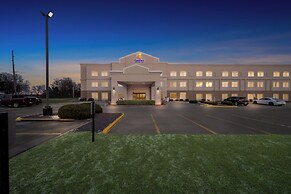 Comfort Inn & Suites Decatur - Forsyth