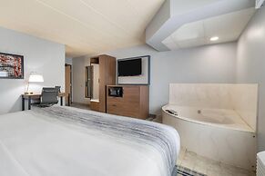 AmericInn by Wyndham Chamberlain - Conference Center