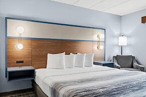 AmericInn by Wyndham Chamberlain - Conference Center