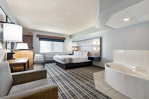 AmericInn by Wyndham Chamberlain - Conference Center