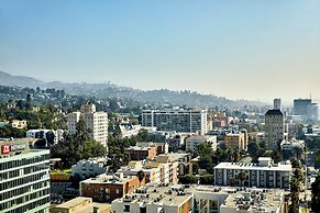 Loews Hollywood Hotel