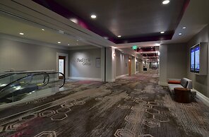 Loews Hollywood Hotel