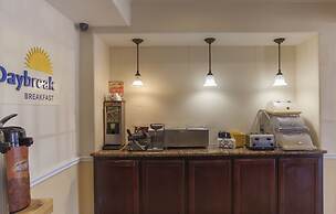 Days Inn by Wyndham Shenandoah