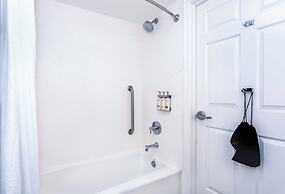 Holiday Inn & Suites Daytona Beach on the Ocean by IHG