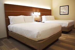 Holiday Inn Express & Suites Albany by IHG