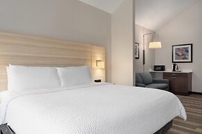 Holiday Inn Express Hotel & Suites Saginaw by IHG