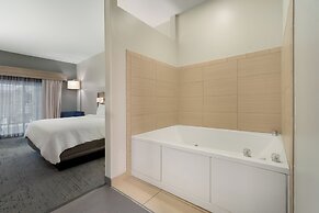 Holiday Inn Express Hotel & Suites Saginaw by IHG