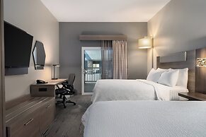 Holiday Inn Express Hotel & Suites Saginaw by IHG