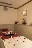 Sheraton New Delhi Hotel